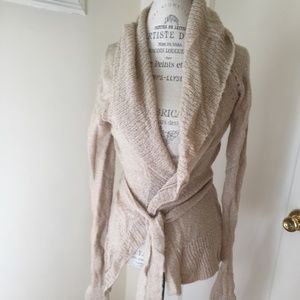 H & M shawl collar sweater size M in beige
